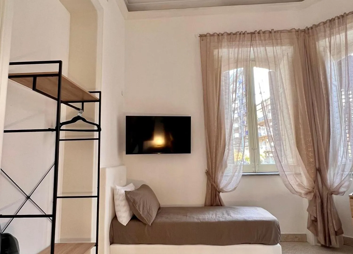 Bed & Breakfast Aristocasa B&B Luxury Rooms Palermo Italy